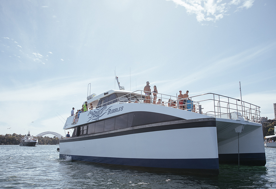 BAREFOOT BUBBLES 20m powered catamaran